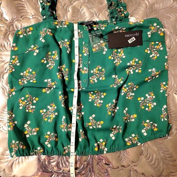 NWTtank top elastic straps, and waist, polyester material, very,cool for summer, - Picture 3 of 6